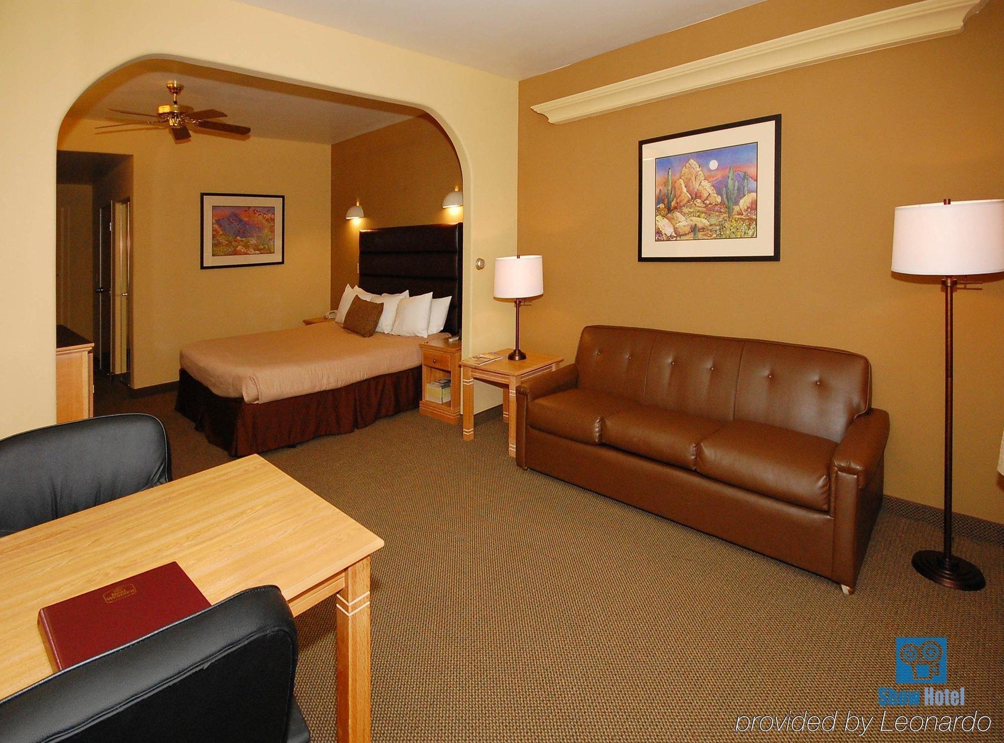 Quality Inn & Suites Phoenix Nw - Sun City Youngtown Oda fotoğraf