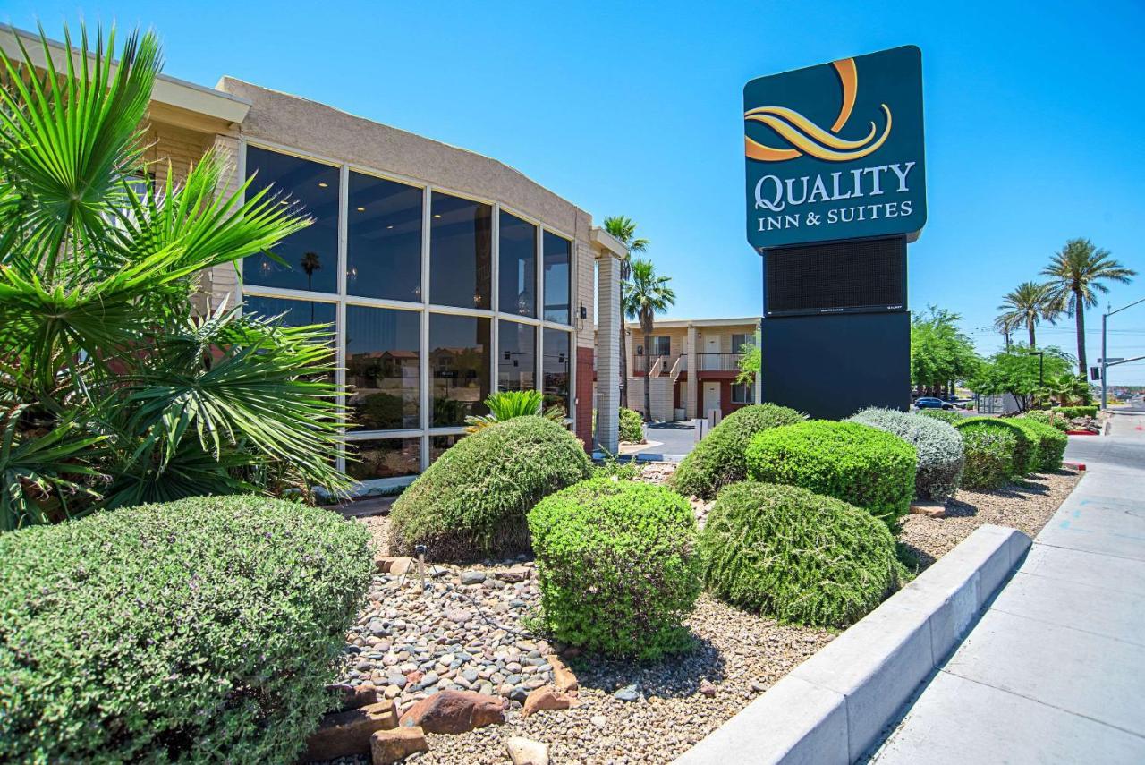 Quality Inn & Suites Phoenix Nw - Sun City Youngtown Dış mekan fotoğraf